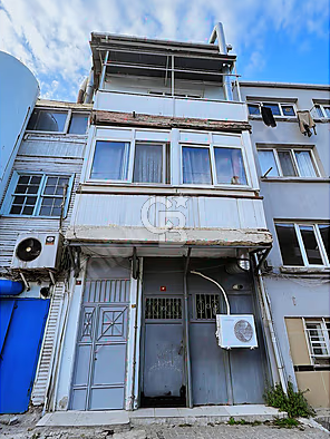 SAMATYA DENİZ MANZARALI 4 KATLI BİNA