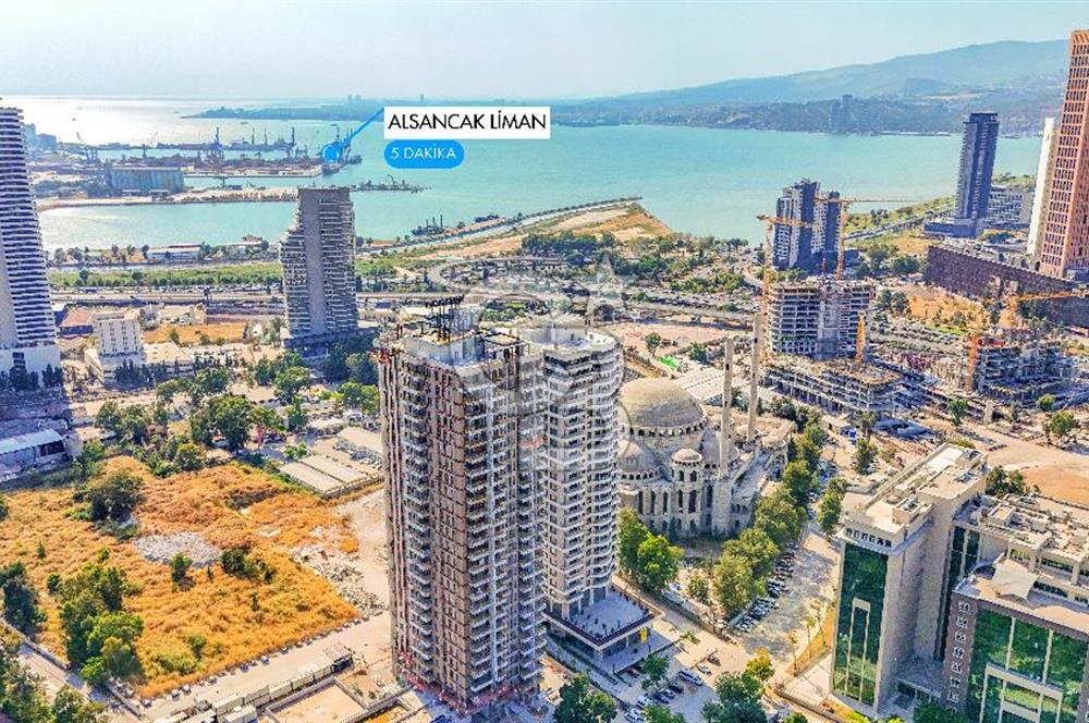 Nava Konakta Kapalı Mutfaklı 2+1 Satılık Geniş Daire