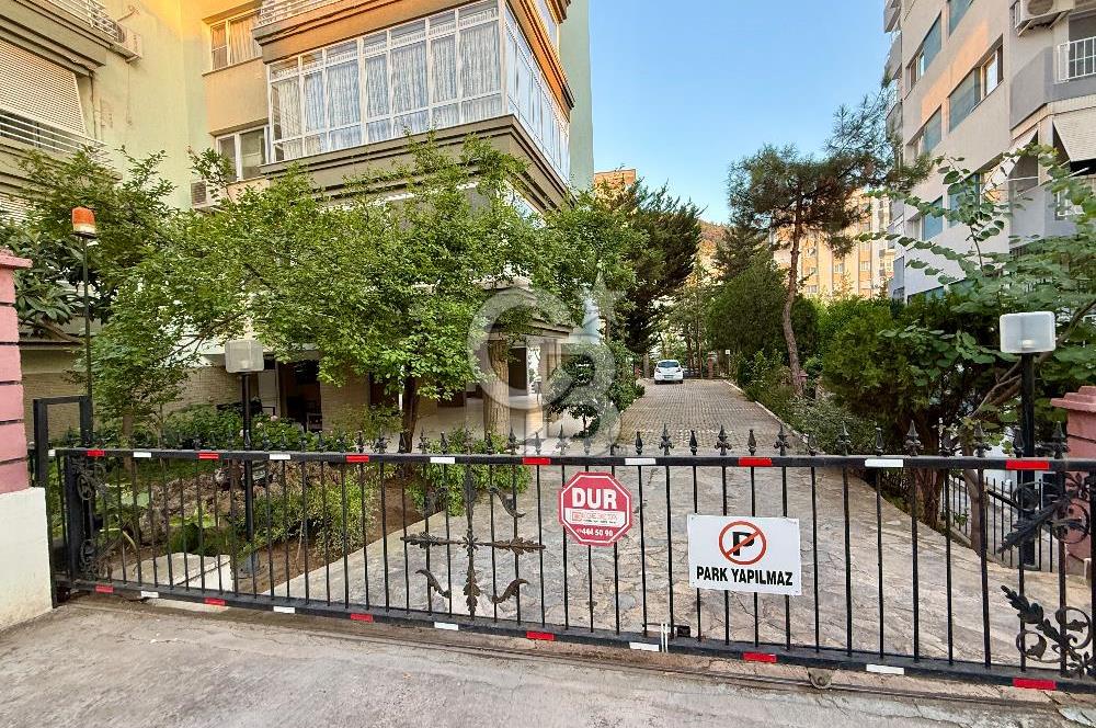 Balçova Korutürk 3+1 140 m2 Otoparklı