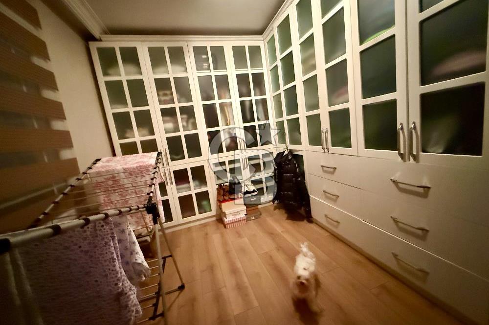 Balçova Korutürk 3+1 140 m2 Otoparklı