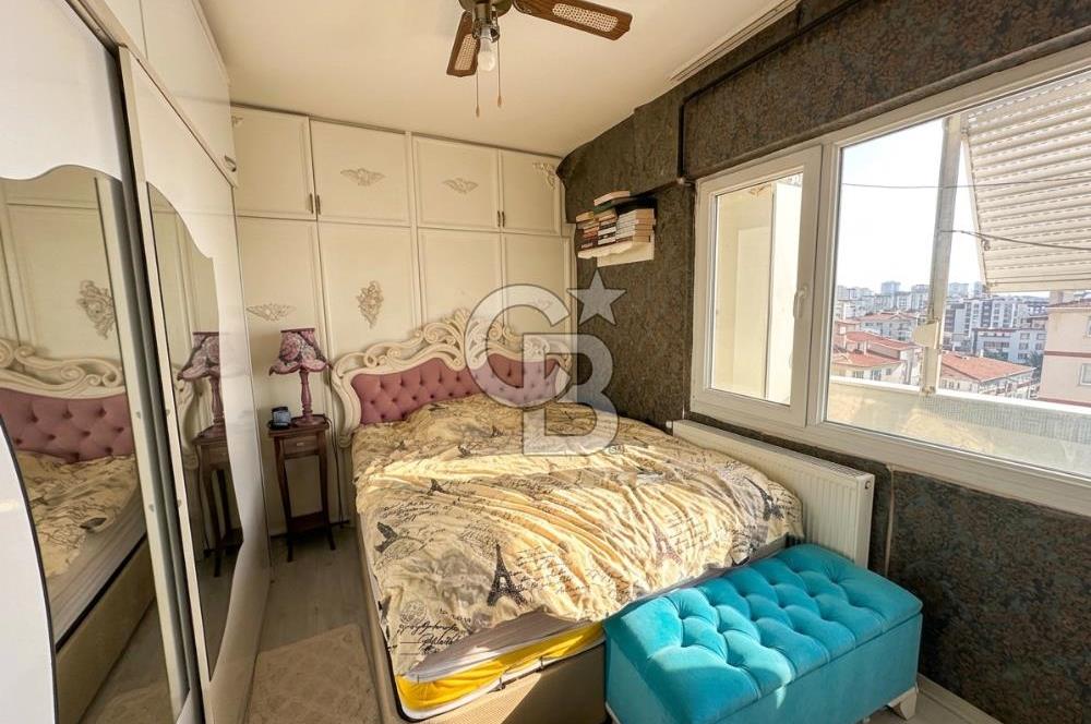 Karşıyaka Çarşıda Full Tadilatlı 2+1 | Çift Cephe, 2 Balkon
