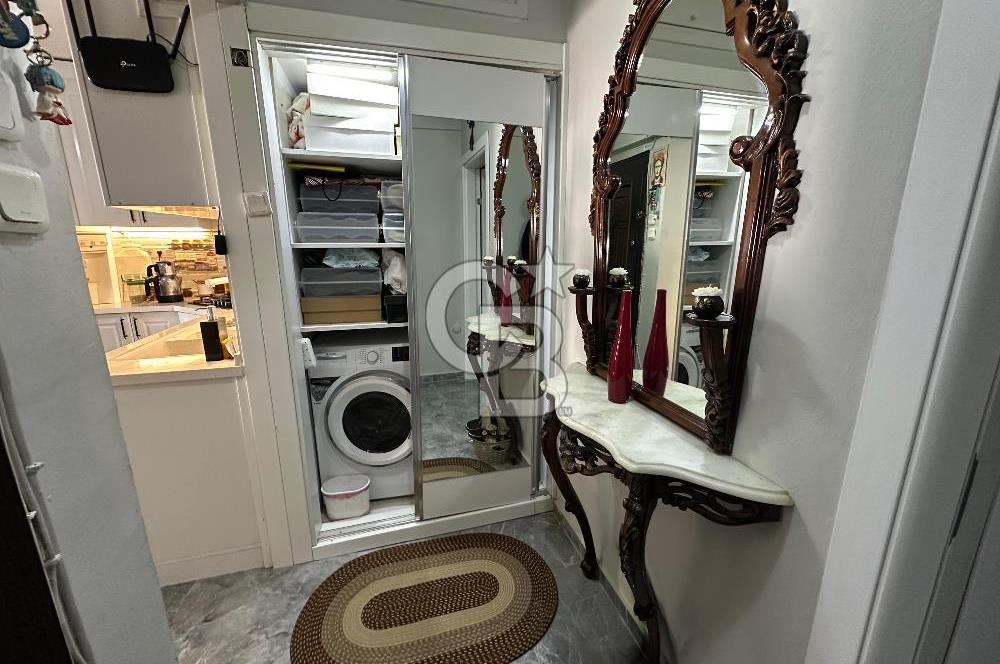 Karşıyaka Çarşıda Full Tadilatlı 2+1 | Çift Cephe, 2 Balkon