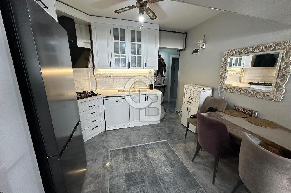 Karşıyaka Çarşıda Full Tadilatlı 2+1 | Çift Cephe, 2 Balkon