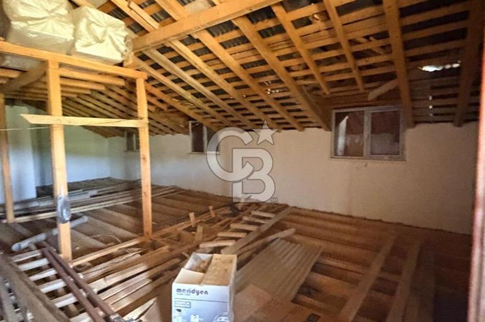ÇAMBAŞI YAYLASINDA SATILIK MÜSTAKİL EV VE ARSASI 