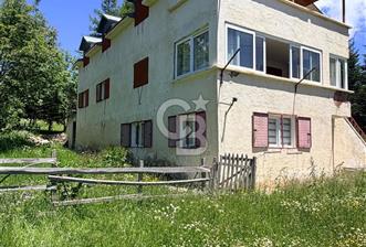 ÇAMBAŞI YAYLASINDA SATILIK MÜSTAKİL EV VE ARSASI  - 3 - 356269