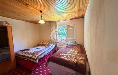 ÇAMBAŞI YAYLASINDA SATILIK MÜSTAKİL EV VE ARSASI 