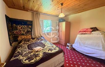 ÇAMBAŞI YAYLASINDA SATILIK MÜSTAKİL EV VE ARSASI 