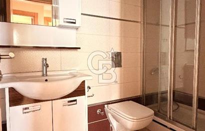 Şerifali Mahallesi Genç Binada Satılık Boş Yüksek Giriş 3+1 Daire 