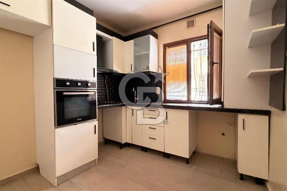 Şerifali Mahallesi Genç Binada Satılık Boş Yüksek Giriş 3+1 Daire 