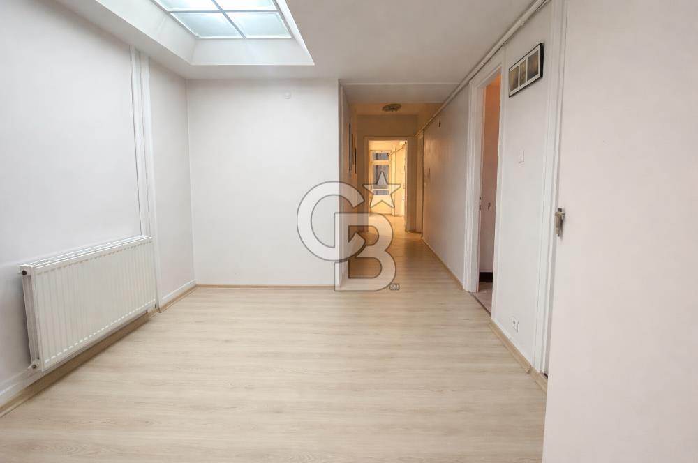 ŞİŞLİ, OSMANBEY, HALASGARGAZİ CADDESİNE KOMŞU 130 M2 DAİRE
