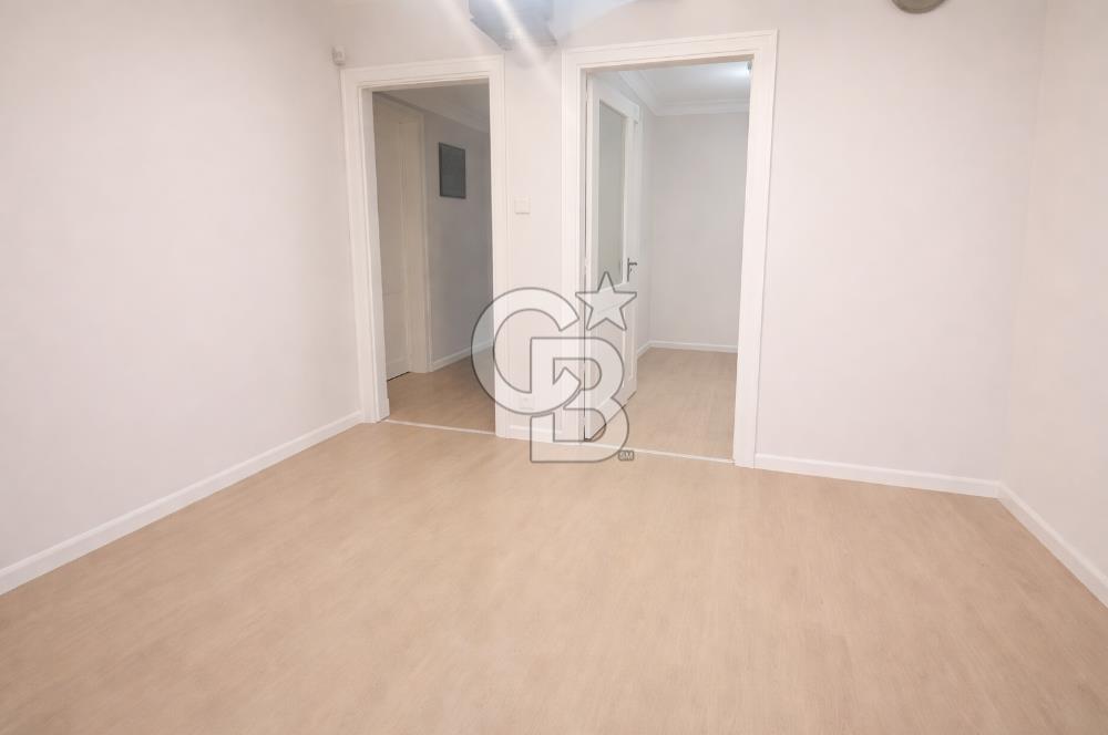 ŞİŞLİ, OSMANBEY, HALASGARGAZİ CADDESİNE KOMŞU 130 M2 DAİRE