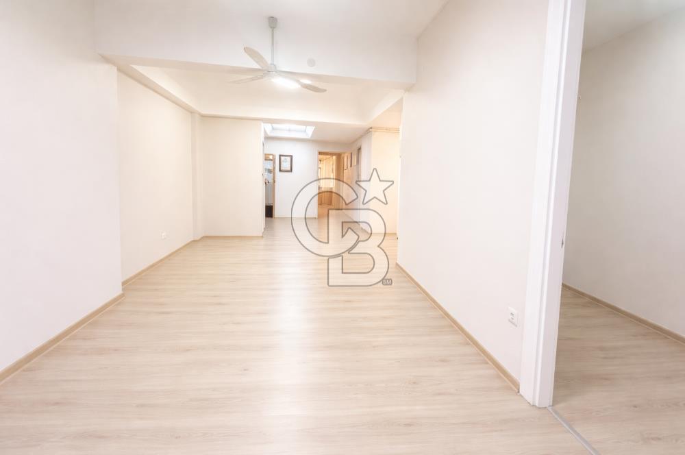 ŞİŞLİ, OSMANBEY, HALASGARGAZİ CADDESİNE KOMŞU 130 M2 DAİRE