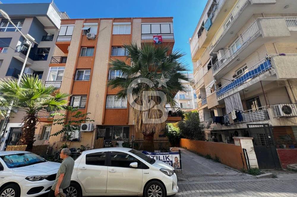 Karşıyaka Bahariye Mahallesi 3+1 Satılık Daire