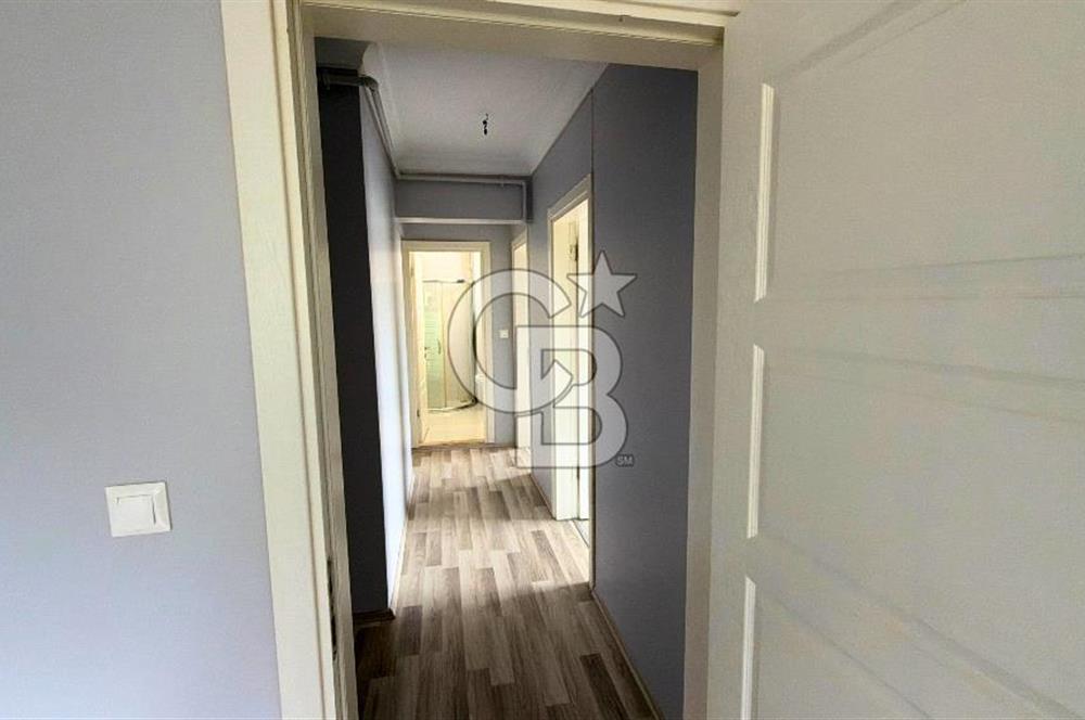 Güzelyalı'da 2+1 Havuzlu Kiralık Daire