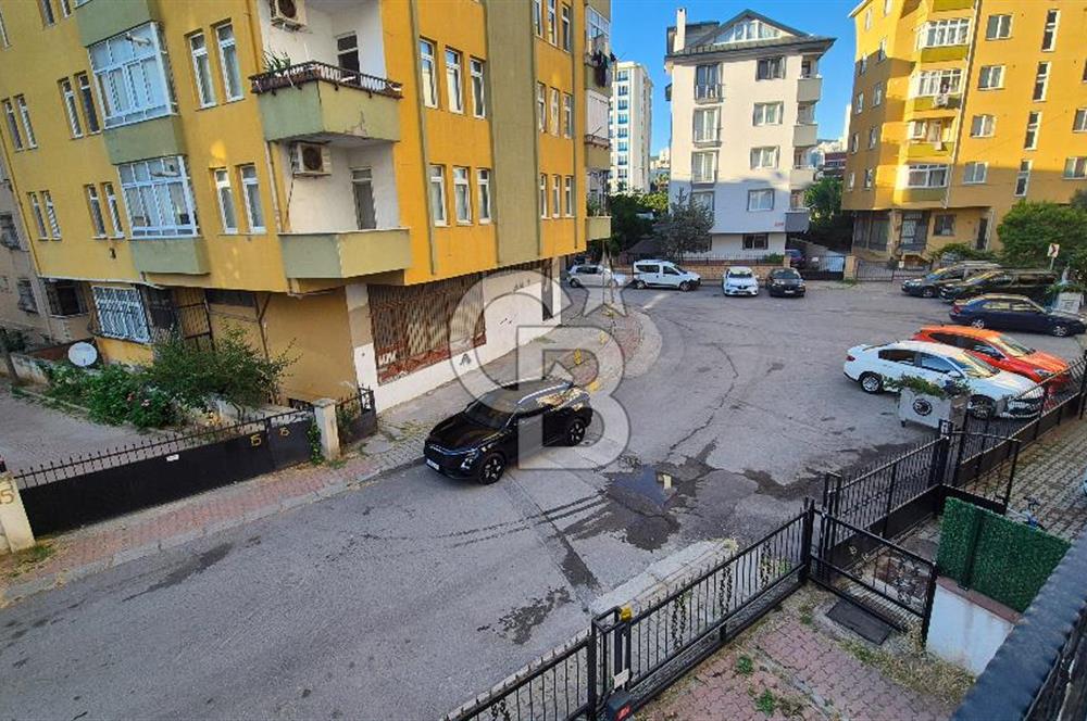 Soğanlık'ta Katta Tek Geniş m² Satılık 2+1Daire