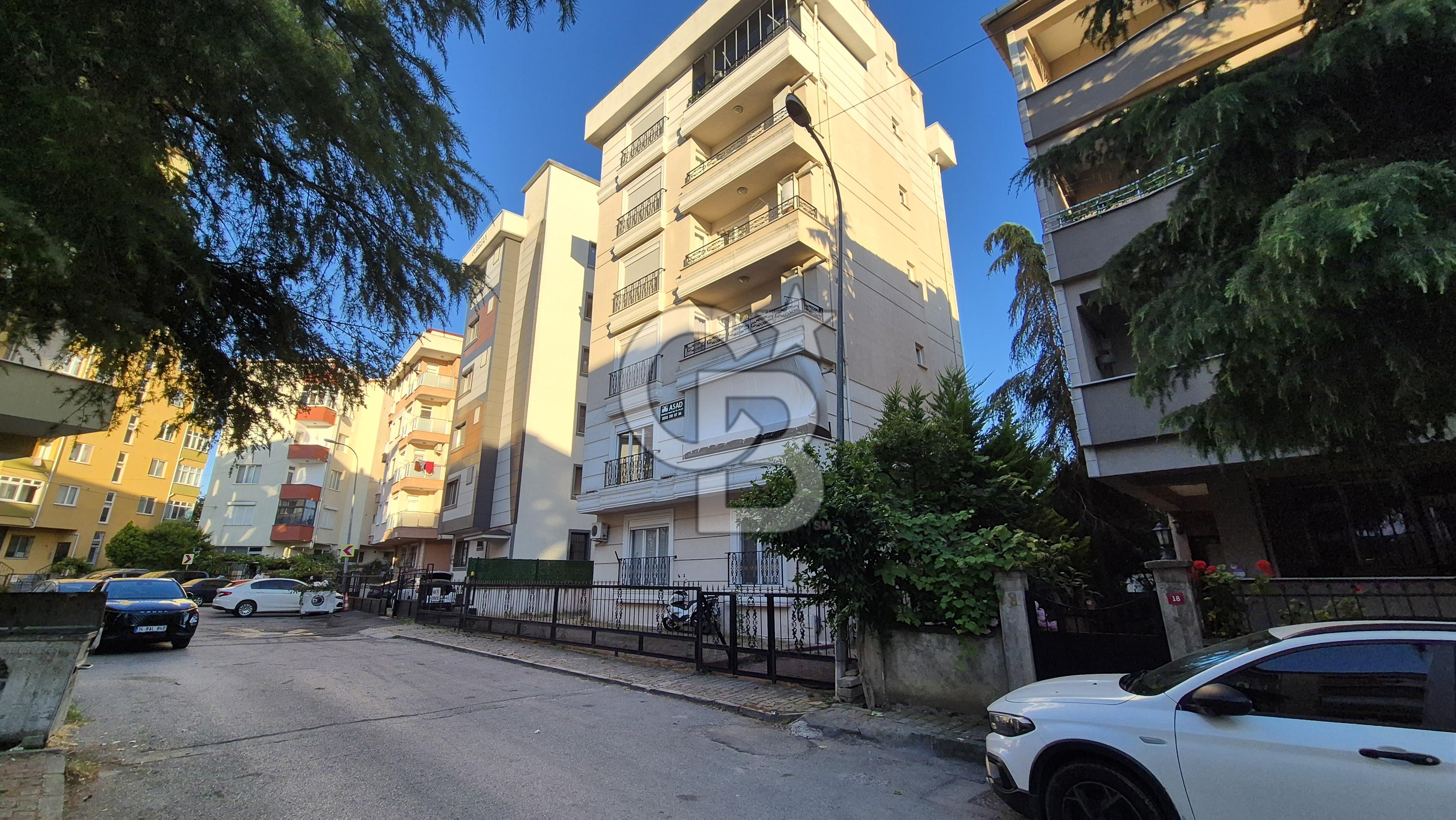 Soğanlık'ta Katta Tek Geniş m² Satılık 2+1Daire