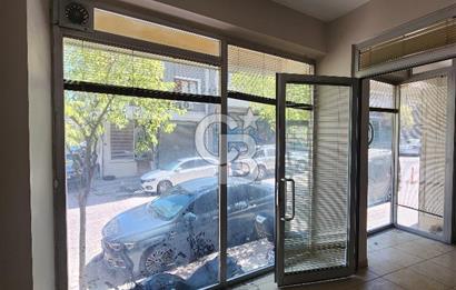 Sultan Selim'e 5 dakika mesafede Satılık Dükkan