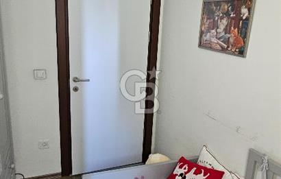 KADIKÖY KOZYATAĞI METROYA YAKIN BENZERSİZ 100 m2 KİRALIK 3+1 DAİRE FIRSATI