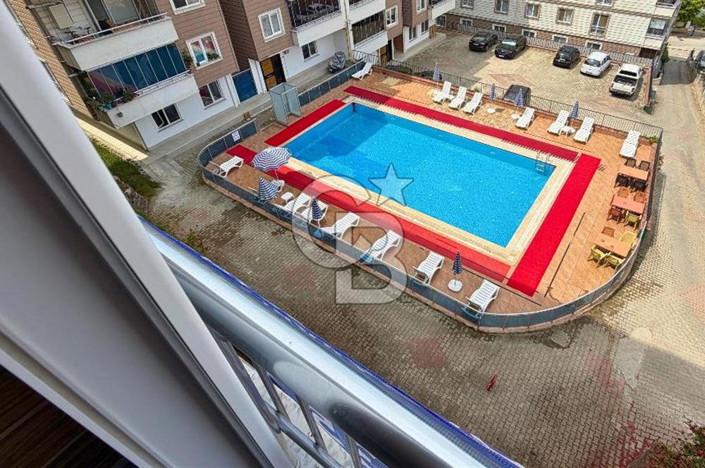 Güzelyalı'da 2+1 Havuzlu Kiralık Daire