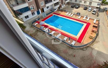Güzelyalı'da 2+1 Havuzlu Kiralık Daire