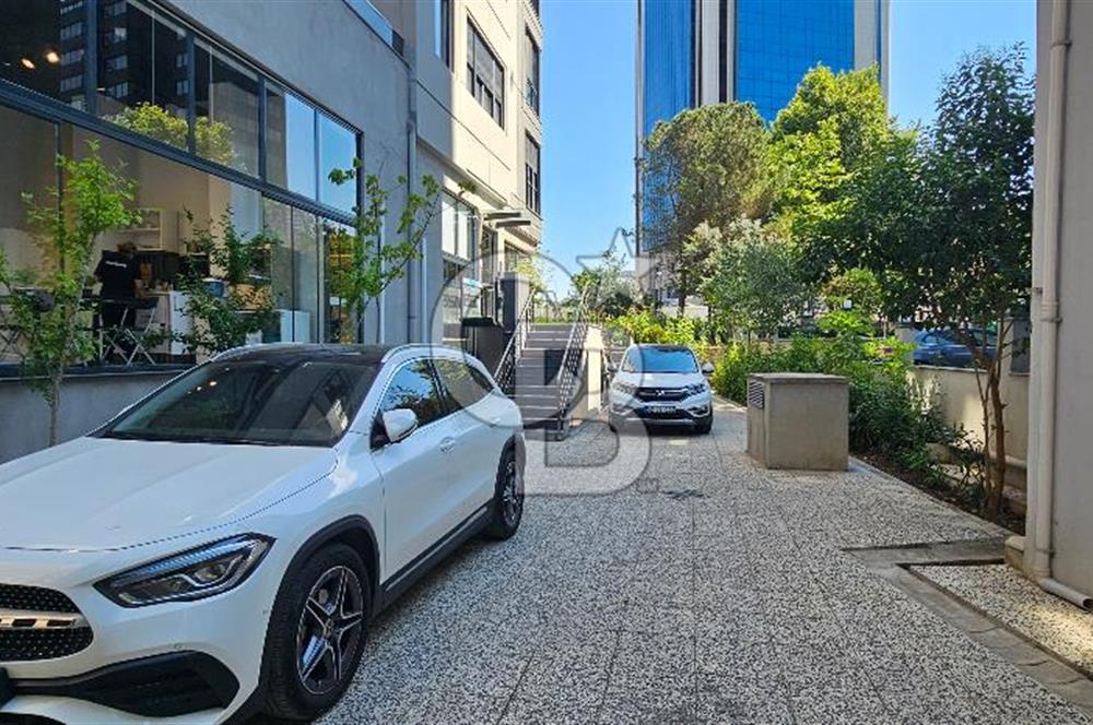 KADIKÖY KOZYATAĞI METROYA YAKIN BENZERSİZ 100 m2 KİRALIK 3+1 DAİRE FIRSATI
