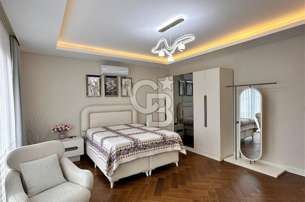 USKUMRUKÖY’DE BUTİK SİTE İÇİNDE SIFIR, FUL EŞYALI 4+1 LÜKS VİLLA