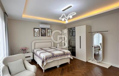 USKUMRUKÖY’DE BUTİK SİTE İÇİNDE SIFIR, FUL EŞYALI 4+1 LÜKS VİLLA