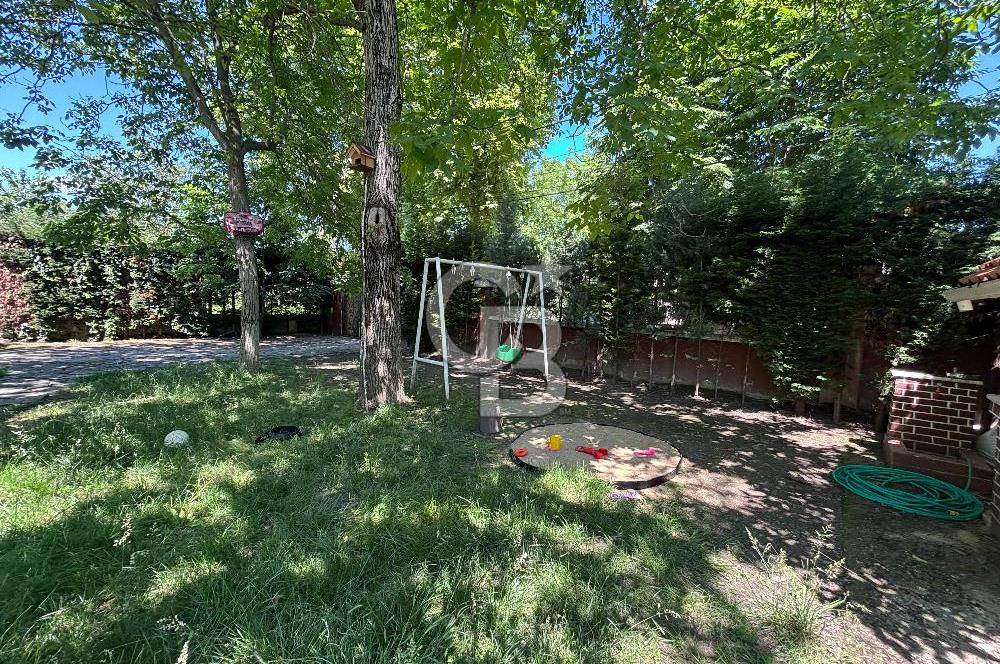 KIRKPINAR'DA ÇOCUK PARKLI, HAVUZLU, KUSURSUZ BİR AİLE YUVASI