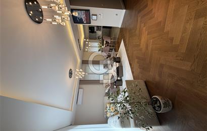 USKUMRUKÖY’DE BUTİK SİTE İÇİNDE SIFIR, FUL EŞYALI 4+1 LÜKS VİLLA