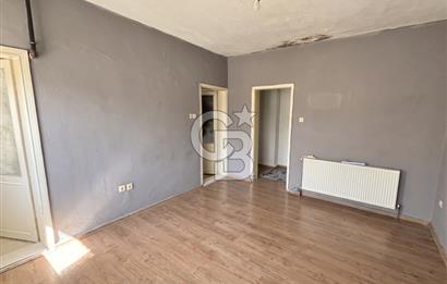 BUCA YİĞİTLER MAHALLESİ TERASLI SATILIK 2+1 DAİRE