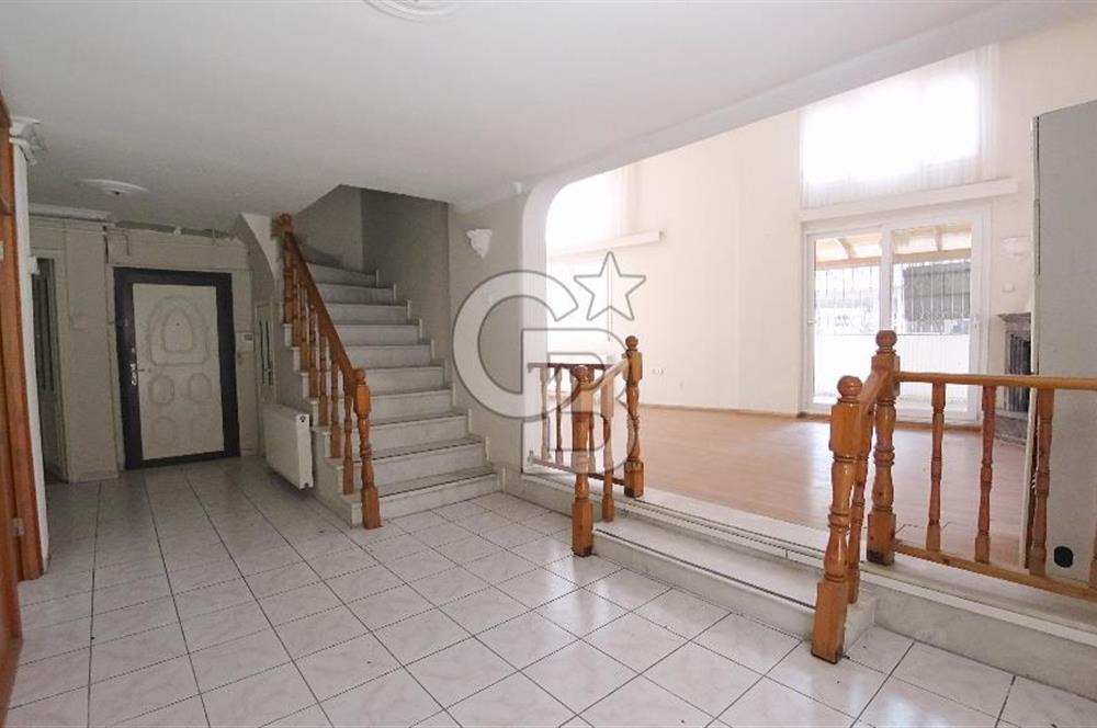 İzmir Buca Menderes Kiralık 4+1 222 m² Dubleks Daire