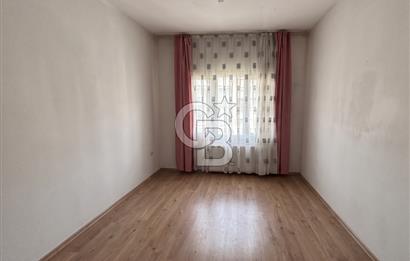 BUCA YİĞİTLER MAHALLESİ TERASLI SATILIK 2+1 DAİRE