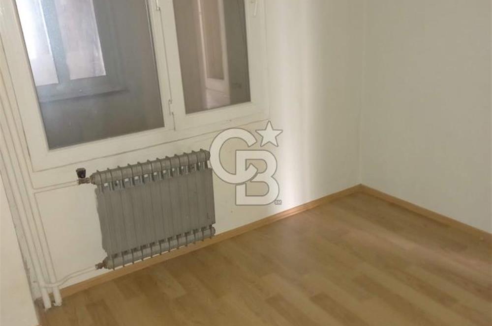 Bahçelievler Metro Yakınında Otoparklı 3+1 Kiralık Daire