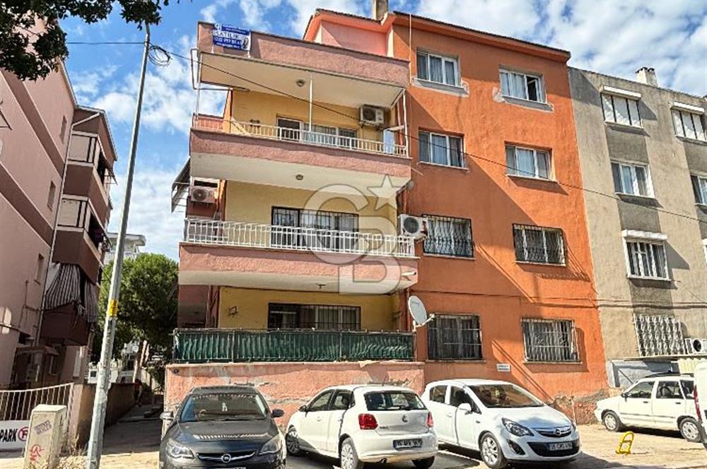 BUCA YİĞİTLER MAHALLESİ TERASLI SATILIK 2+1 DAİRE