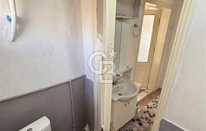 BUCA YİĞİTLER MAHALLESİ TERASLI SATILIK 2+1 DAİRE