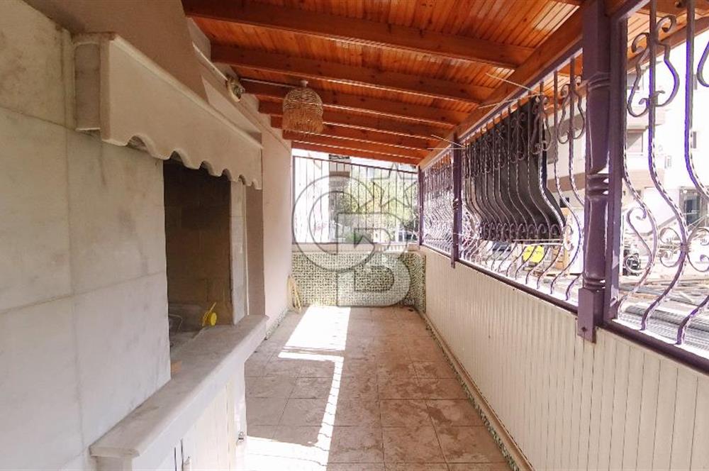 İzmir Buca Menderes Kiralık 4+1 222 m² Dubleks Daire