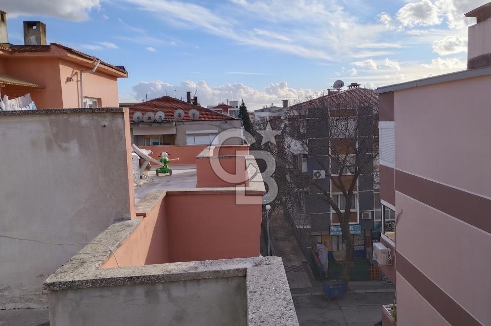 BUCA YİĞİTLER MAHALLESİ TERASLI SATILIK 2+1 DAİRE