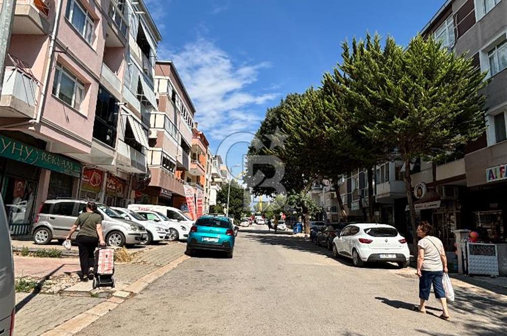 BUCA YİĞİTLER MAHALLESİ TERASLI SATILIK 2+1 DAİRE