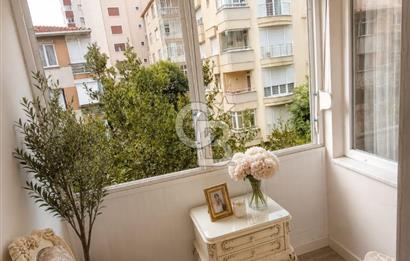 Kadıköy Feneryolu'nda Eşyalı Kiralık 3+1 Daire