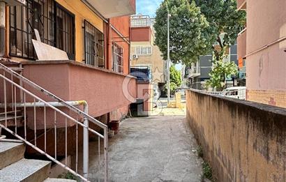 BUCA YİĞİTLER MAHALLESİ TERASLI SATILIK 2+1 DAİRE