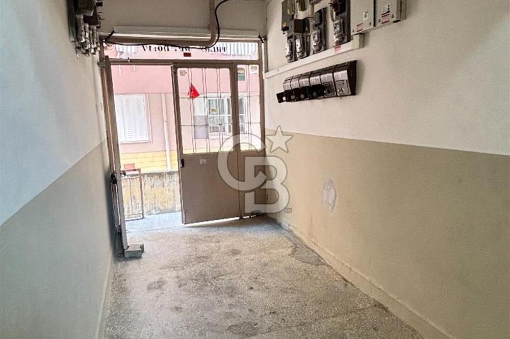BUCA YİĞİTLER MAHALLESİ TERASLI SATILIK 2+1 DAİRE