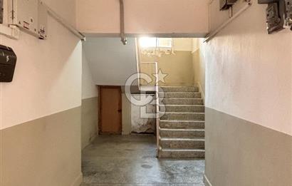 BUCA YİĞİTLER MAHALLESİ TERASLI SATILIK 2+1 DAİRE