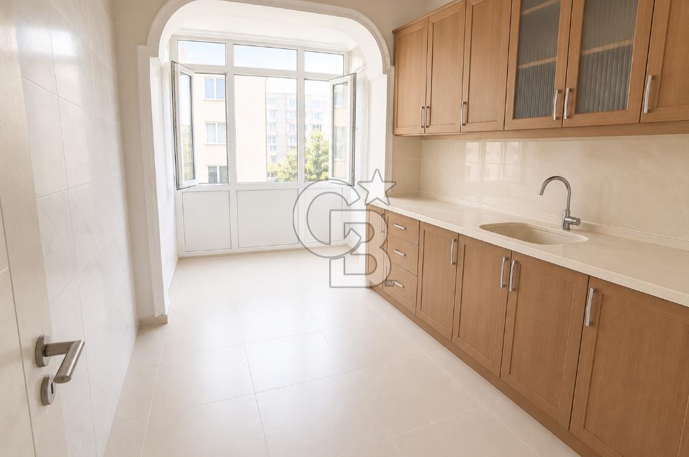 YOMRA'DA CADDE ÜZERİNDE SATILIK 3+1 DAİRE