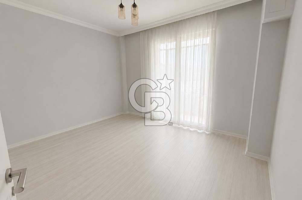 YOMRA'DA CADDE ÜZERİNDE SATILIK 3+1 DAİRE