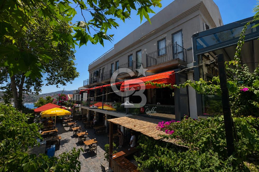 Kalkanda 530 M2 Kapalı Alanlı 3 Katlı Satılık Ticari Ve Konut Kullanımlı Bina