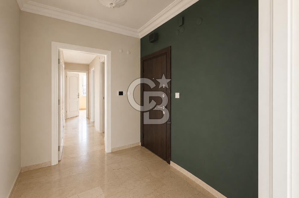 BEŞİKTAŞ,GAYRETTEPE, ŞENOL SOKAK'TA 3+1 120 M2 BALKONLU DAİRE