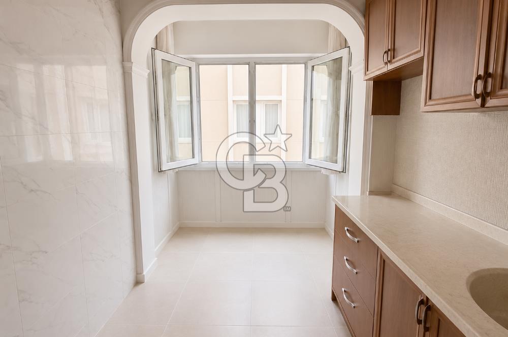 YOMRA'DA CADDE ÜZERİNDE SATILIK 3+1 DAİRE