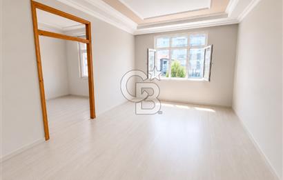 YOMRA'DA CADDE ÜZERİNDE SATILIK 3+1 DAİRE
