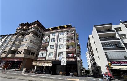 YOMRA'DA CADDE ÜZERİNDE SATILIK 3+1 DAİRE