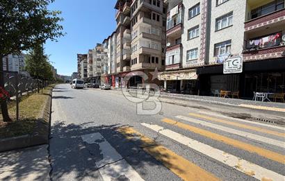 YOMRA'DA CADDE ÜZERİNDE SATILIK 3+1 DAİRE